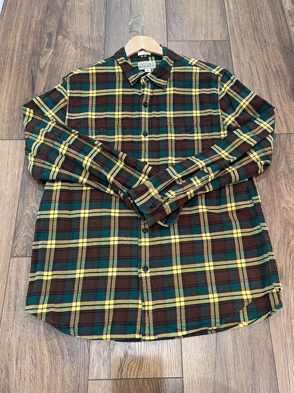 J.Crew Mid Weight Flannel Regenerative Cotton Brown Plaid Shirt Mens Size Large‎